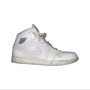 Jordan Retro 1s all white